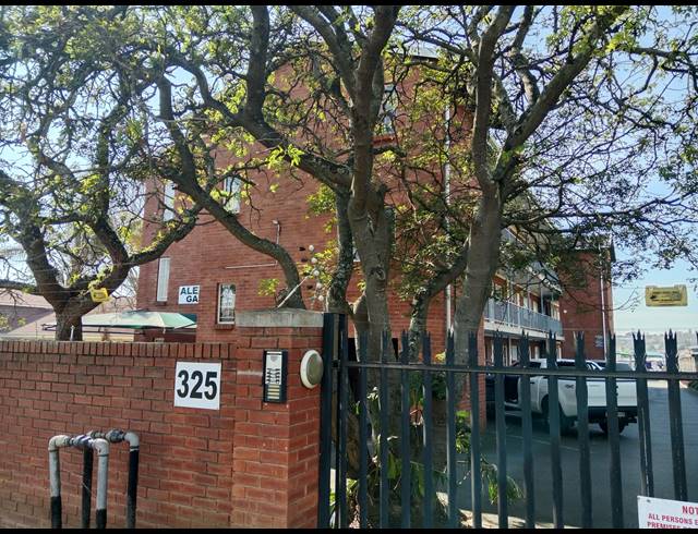 1 BEDROOM APARTMENT FOR SALE IN PELHAM
